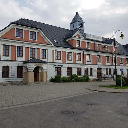 Rezydencja Pod Zegarem Trzebinia  Exteriör bild